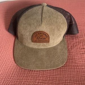 RVCA Hat Cap Snap Back Balance of Opposites Patch Mens , Mid Fit - Never Worn